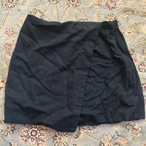 Black Abercrombie Women's Linen Skort